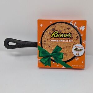 Reese's Peanut Butter Cookie Skillet Kit with Mini Cast Iron Pan Holiday Gift
